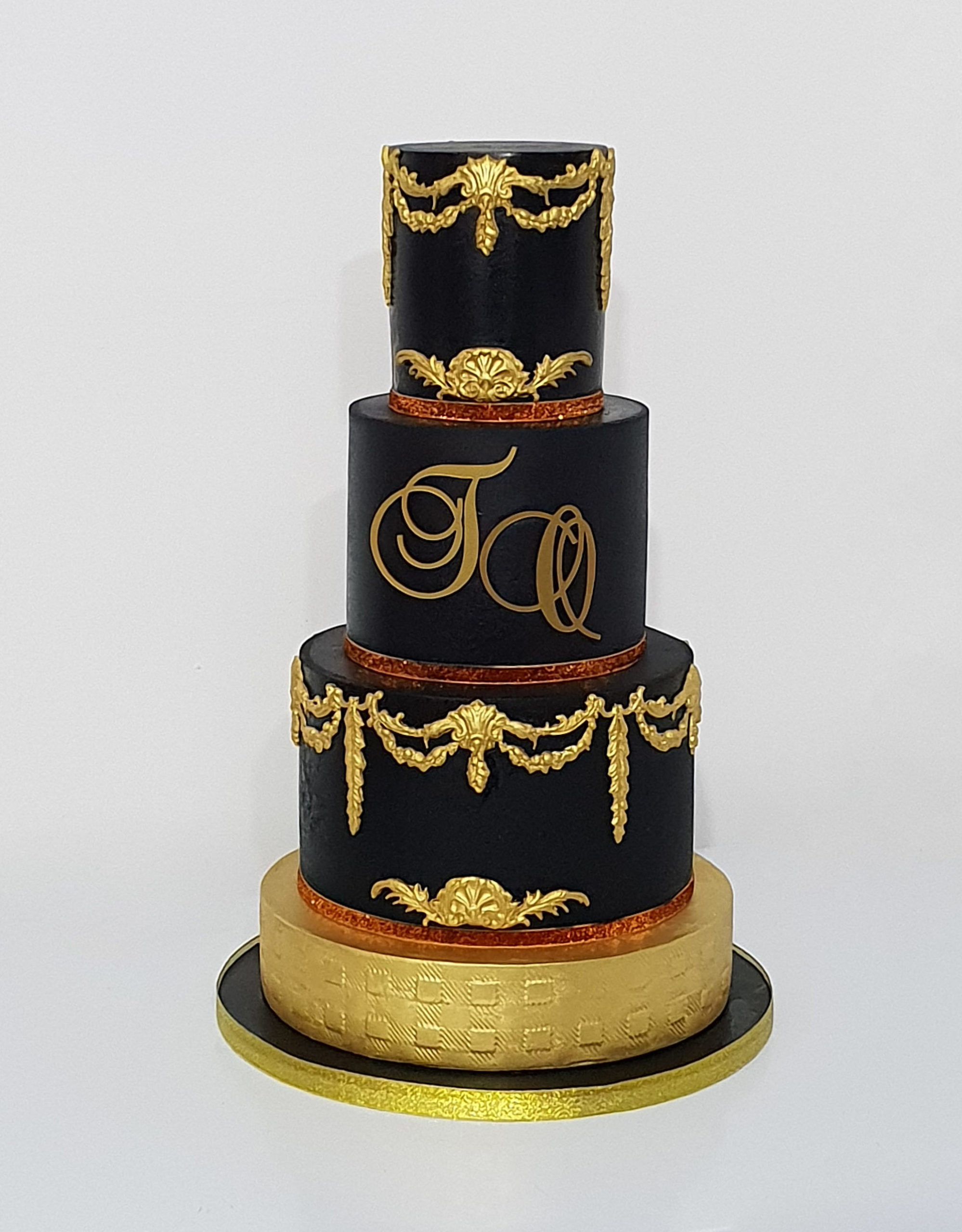 Black and Gold Wedding Cake Flavour Bites Cakes